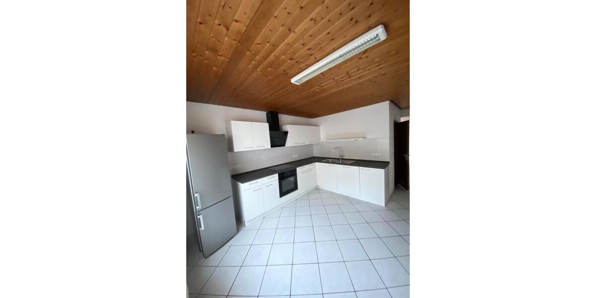 Haus zur Vermietung ab November 2025 6 zimmer