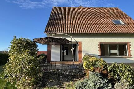 Haus Schönenberg-Kübelberg Kübelberg - 3 Zimmer, 135 m&sup2;, 1.600&euro; | Angebot:27619911