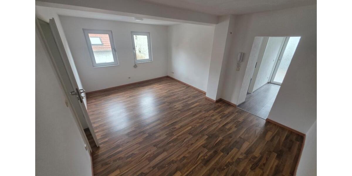 Einfamilienhaus Marnheim - 7 Zimmer, 120 m&sup2;, 299.000&euro; | Angebot:26814504