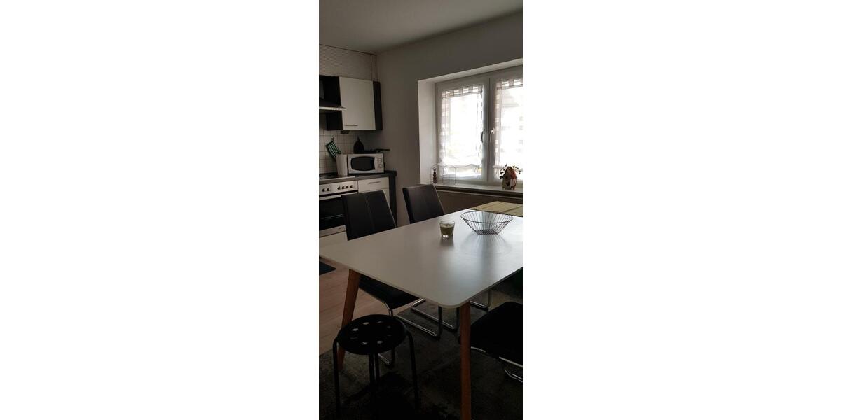 Etagenwohnung Steinwenden - 5 Zimmer, 132 m&sup2;, 900&euro; | Angebot:26249179