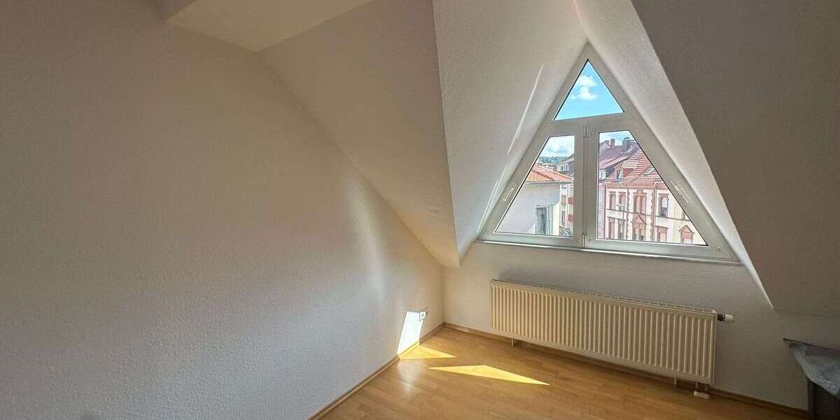 Etagenwohnung Kaiserslautern Betzenberg - 3 Zimmer, 80 m&sup2;, 720&euro; | Angebot:25257834