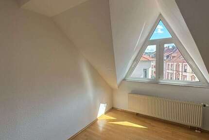 Wohnung Kaiserslautern Betzenberg - 3 Zimmer, 80 m&sup2;, 720&euro; | Angebot:25257834