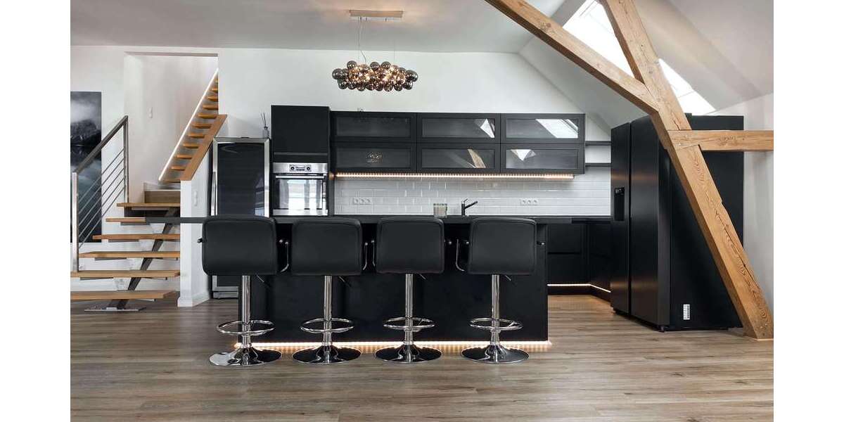 Wohnung zum Mieten in Kaiserslautern 2.400 € 246 m² 5 zimmer