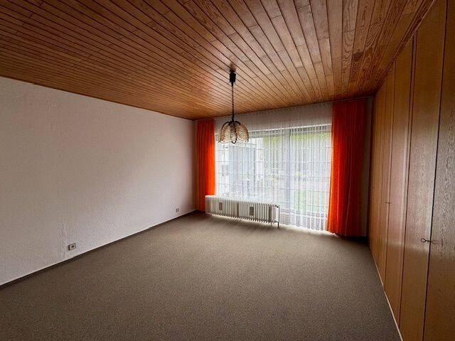 Einfamilienhaus Kusel Bledesbach - 7 Zimmer, 235 m&sup2;, 1.490&euro; | Angebot:25729933