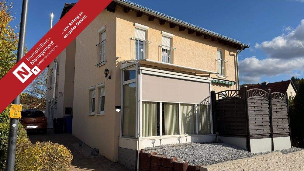 Reserviert - Youngtimer - Freistehendes Einfamilienhaus mit 2 Terrassen 4 zimmer