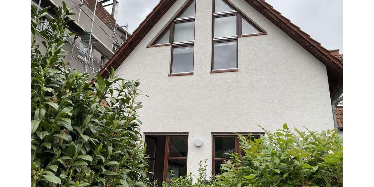 Etagenwohnung Kaiserslautern Einsiedlerhof - 2 Zimmer, 75 m&sup2;, 850&euro; | Angebot:26460543