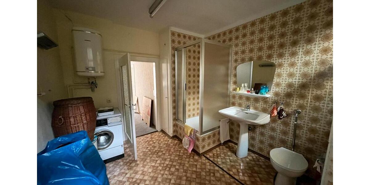 Reihenhaus Lambrecht (Pfalz) - 4.5 Zimmer, 100 m&sup2;, 80.000&euro; | Angebot:26640928