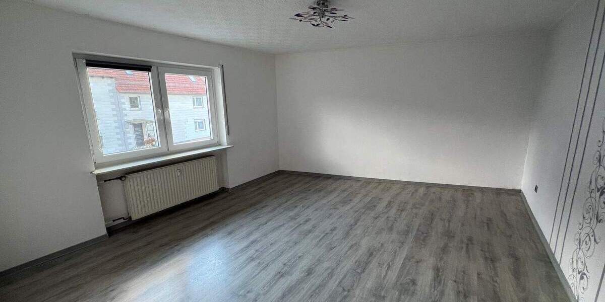 Mehrfamilienhaus, Wohnhaus Becherbach - 7 Zimmer, 149.000&euro; | Angebot:25683700