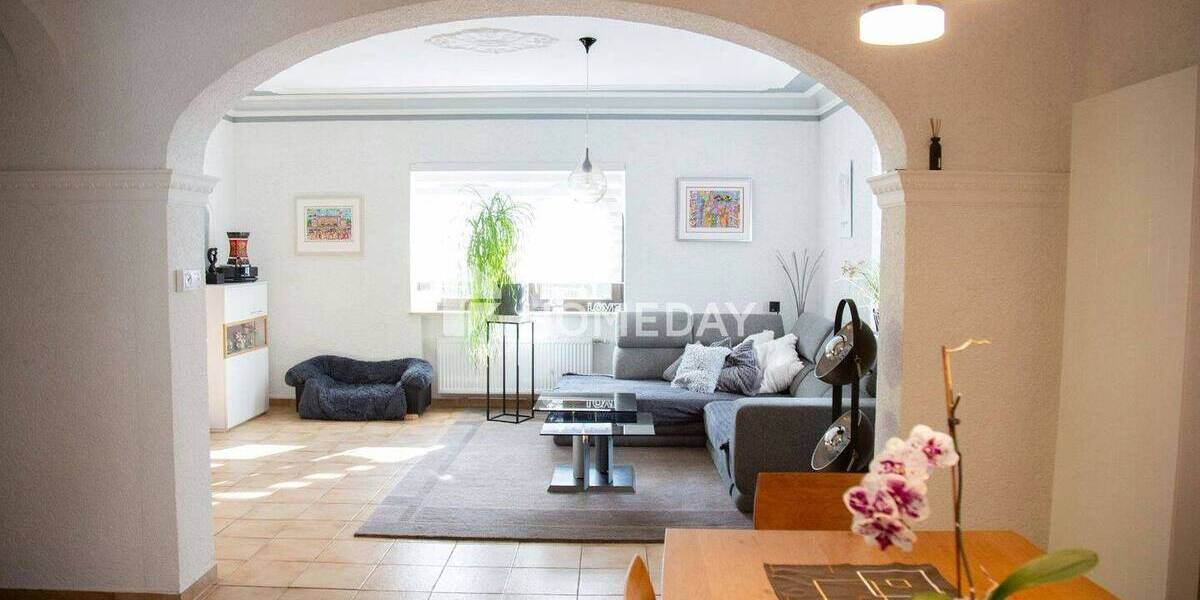 Einfamilienhaus Pirmasens Innenstadt - 9 Zimmer, 285 m&sup2;, 395.000&euro; | Angebot:26798479