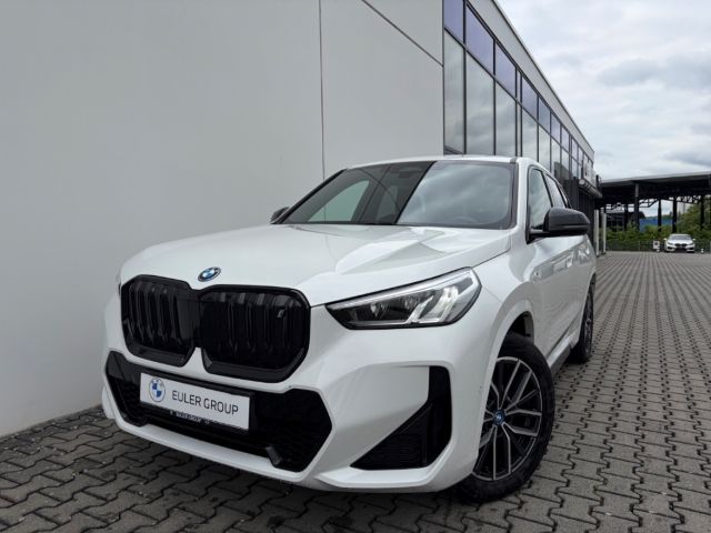 BMW iX1 43.896 km 36.888 &euro; Kaiserslautern 67663