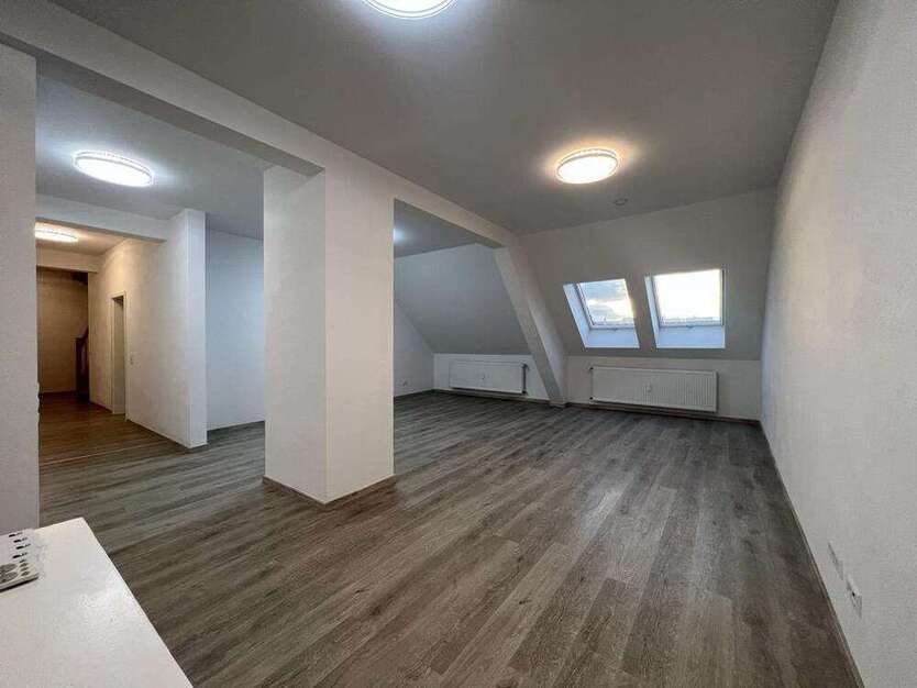 Wohnung zum Mieten in Kaiserslautern 1.300 € 130 m²