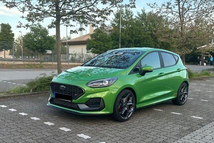 Ford Fiesta 28.000 km 22.500 &euro; Otterberg 67697