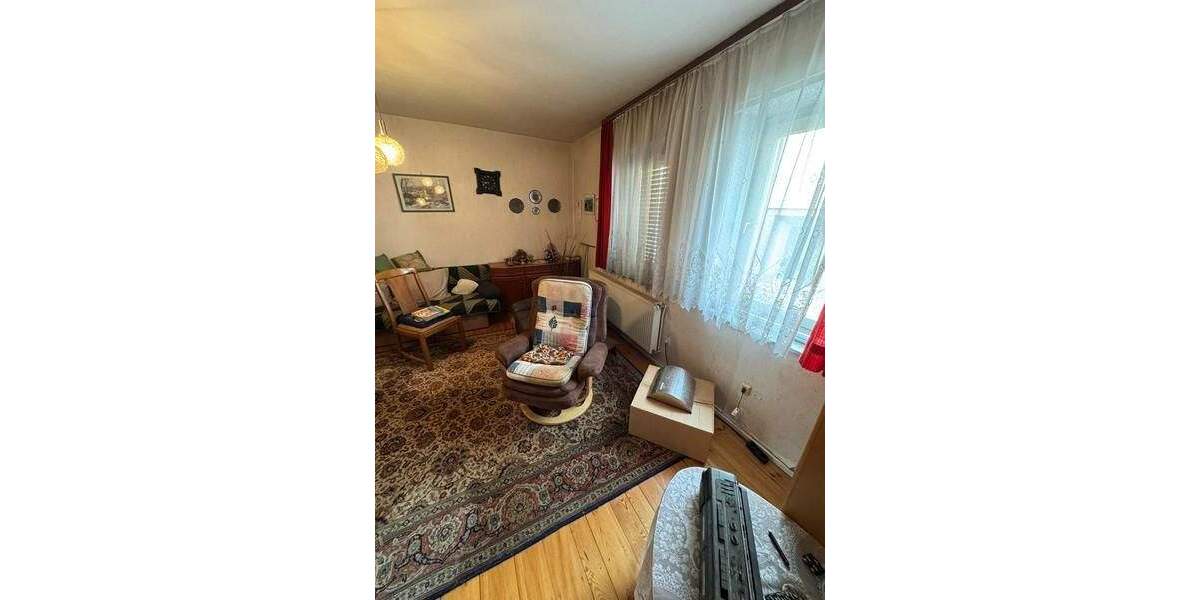 Einfamilienhaus Kaiserslautern Morlautern - 7 Zimmer, 180 m&sup2;, 349.000&euro; | Angebot:25775819