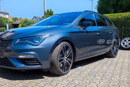 Seat Leon 92.000 km 19.900 &euro; Bruchmühlbach-Miesau 66892