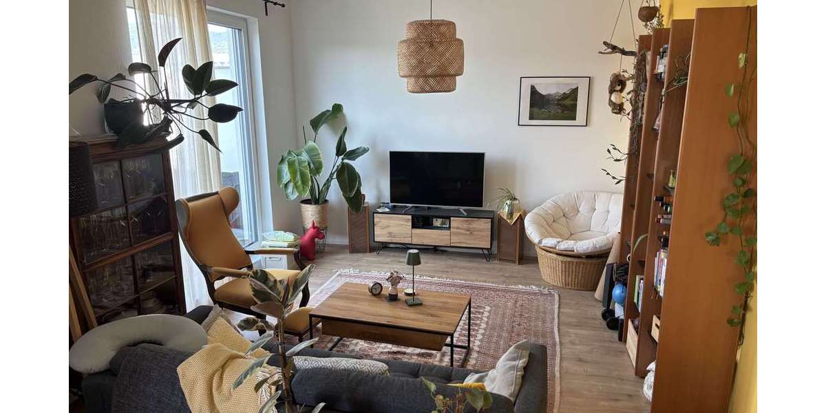 Etagenwohnung Neustadt - 3 Zimmer, 103 m&sup2;, 1.150&euro; | Angebot:26990249