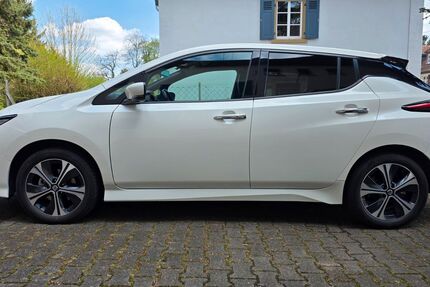 Nissan Leaf 29.500 km 18.900 &euro; Meisenheim 55590