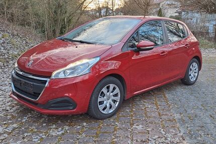 Peugeot 208 104.000 km 4.150 &euro; Hochspeyer 67691