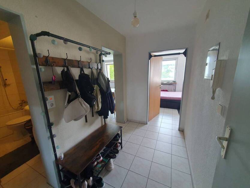 Charmante 2-Zimmer-Wohnung in der Steinstraße – zentrale Lage in Kaiserslautern [HMR-O73E11]