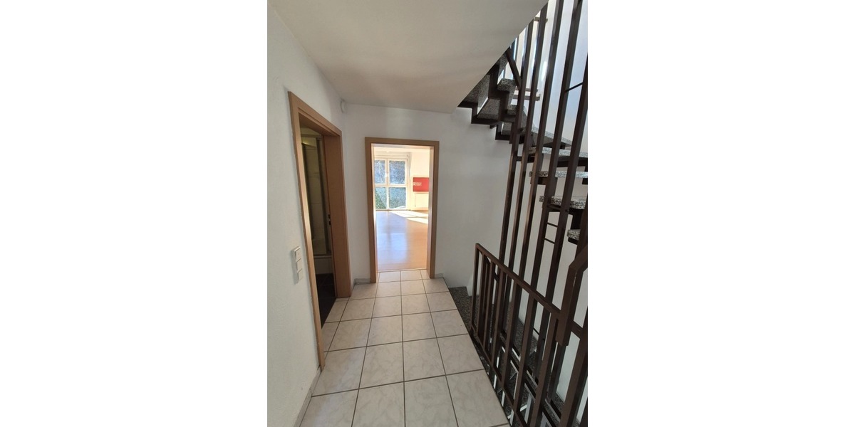 Reserviert! Ideales Kapitalanlageobjekt, RMH perfekt für den amerikanischen Wohnungsmarkt 5 zimmer