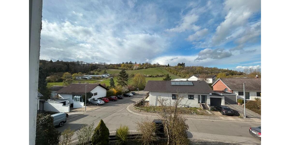 Etagenwohnung Kirchheimbolanden - 7 Zimmer, 200 m&sup2;, 2.000&euro; | Angebot:25978900