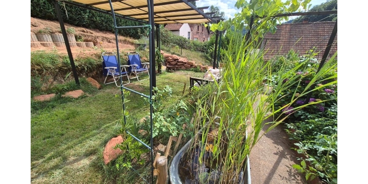 Ein-Zwei-Familien unter einem Dach – liebevoll renoviertes, freistehendes Zuhause mit Charakter - Zweifamilienhaus Linden Landkreis Kaiserslautern | Angebot:21577941