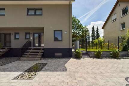 Haus Kaiserslautern Engelshof - 7 Zimmer, 233 m&sup2;, 3.400&euro; | Angebot:26801848