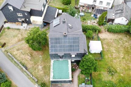 Charmantes 2-Familienhaus für Großfamilie