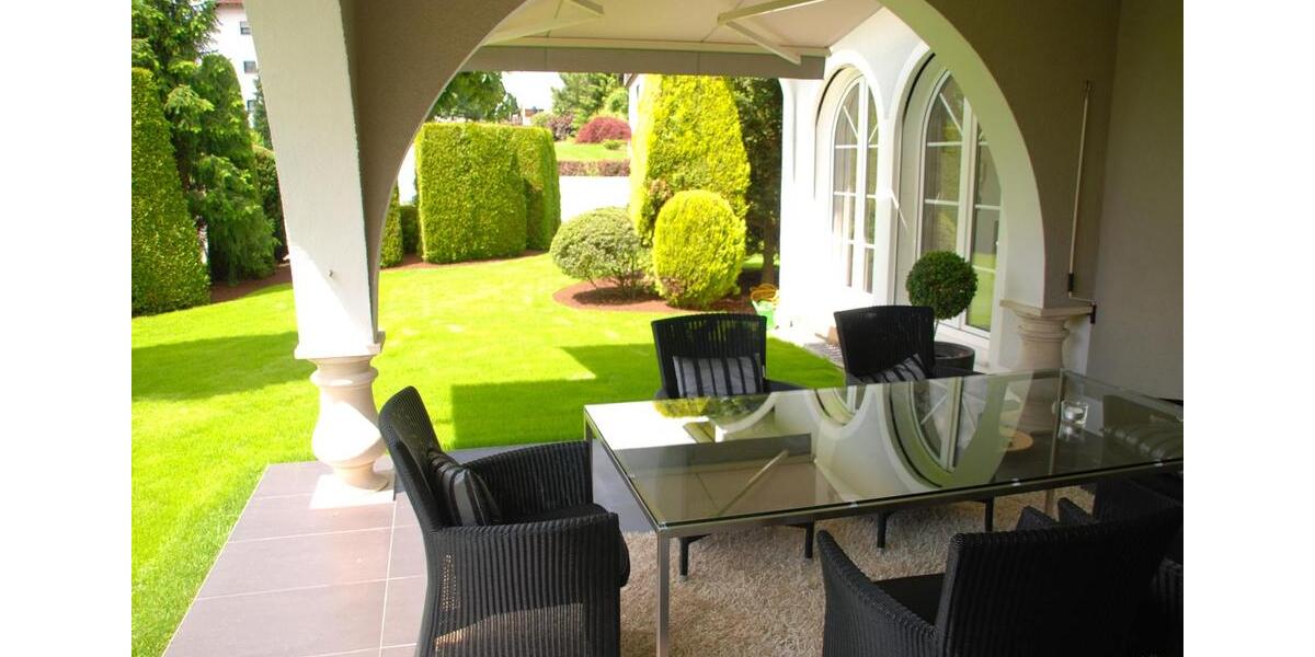 Villa Queidersbach - 12 Zimmer, 350 m&sup2;, 869.000&euro; | Angebot:26838502