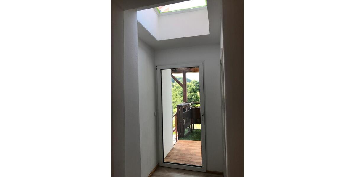 Erdgeschoßwohnung Steinwenden - 5 Zimmer, 128 m&sup2;, 1.250&euro; | Angebot:26356347