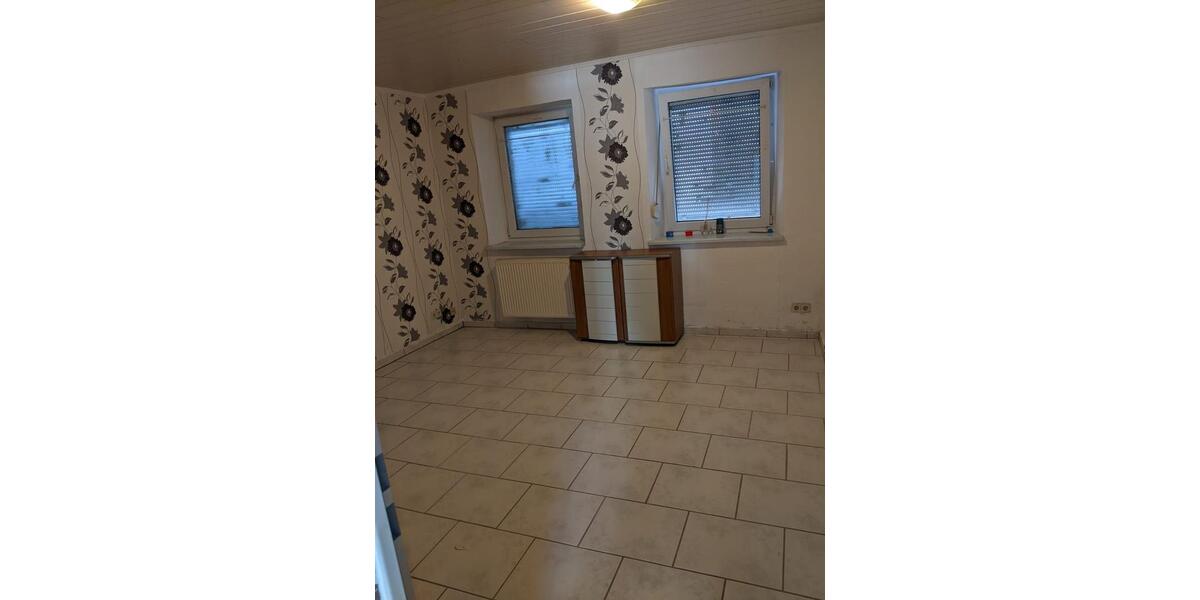 Erdgeschoßwohnung Pirmasens Fehrbach - 2 Zimmer, 45 m&sup2;, 380&euro; | Angebot:25399596