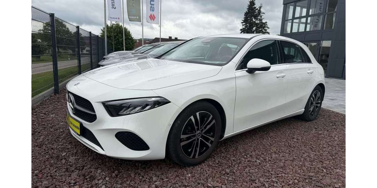 Mercedes-Benz A 180 11.200 km 29.800 &euro; Hütschenhausen 66882