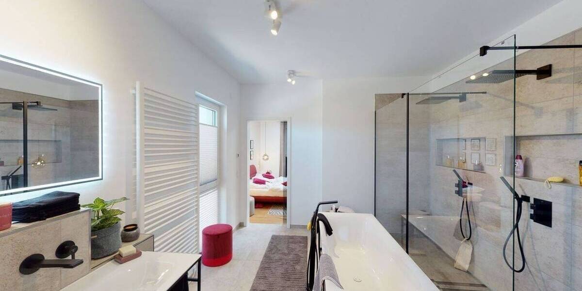 Einfamilienhaus Kaiserslautern Innenstadt - 8 Zimmer, 178 m&sup2;, 576.900&euro; | Angebot:25771634