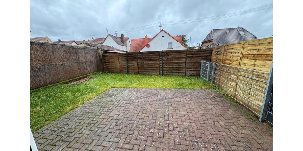 Terrassenwohnung Kaiserslautern Betzenberg - 4 Zimmer, 155 m&sup2;, 1.400&euro; | Angebot:25895057