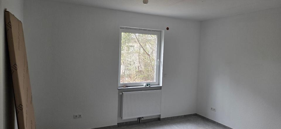 Etagenwohnung Kaiserslautern Bahnheim - 2 Zimmer, 65 m&sup2;, 670&euro; | Angebot:26045206