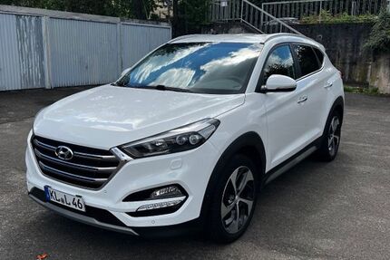 Hyundai TUCSON 112.000 km 16.700 &euro; Kaiserslautern 67663