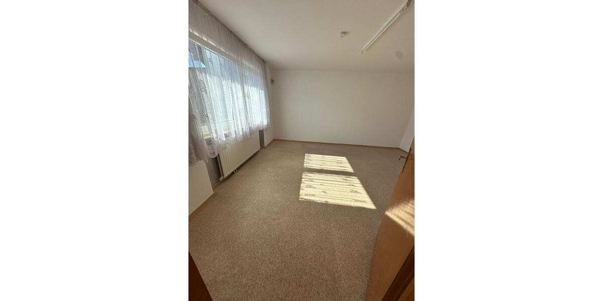 Einfamilienhaus Weilerbach - 7 Zimmer, 188 m&sup2;, 1.350&euro; | Angebot:26135764
