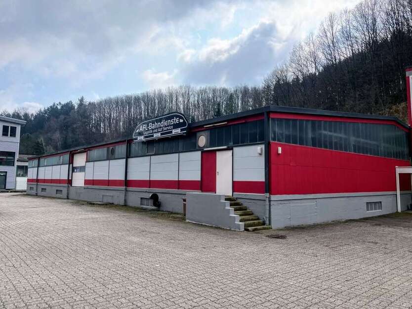 Halle in Pirmasens 5.430 € 1035 m²