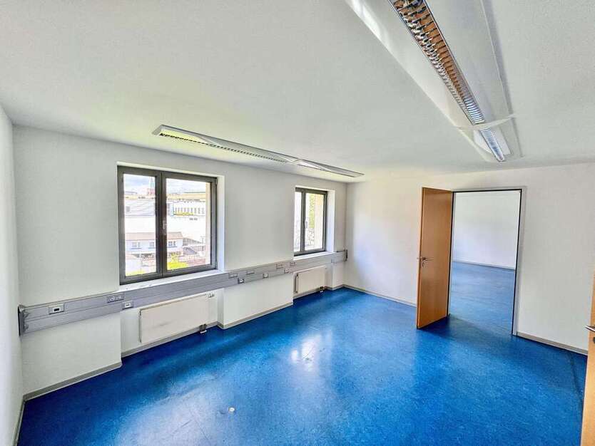Büro in Kaiserslautern 1.550 € 178.68 m²