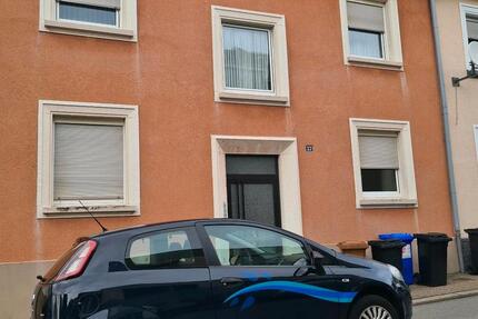 Privat. 2 Familien Reihenmittelhaus Pirmasens nähe Neufferpark zimmer