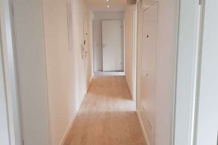 Wohnung zum Mieten in Kaiserslautern 890 € 81 m² 4 zimmer