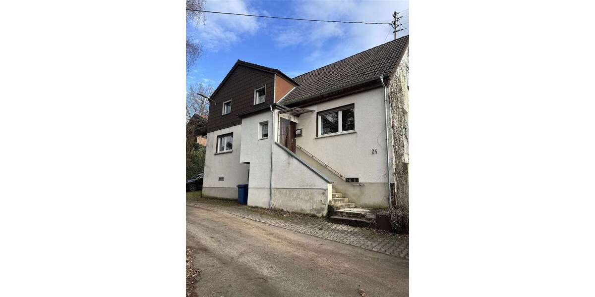 Einfamilienhaus Steinwenden - 8 Zimmer, 155 m&sup2;, 130.000&euro; | Angebot:25050448