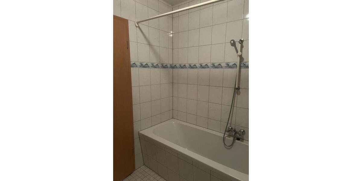 Etagenwohnung Landstuhl - 2 Zimmer, 70 m&sup2;, 140.000&euro; | Angebot:26863947