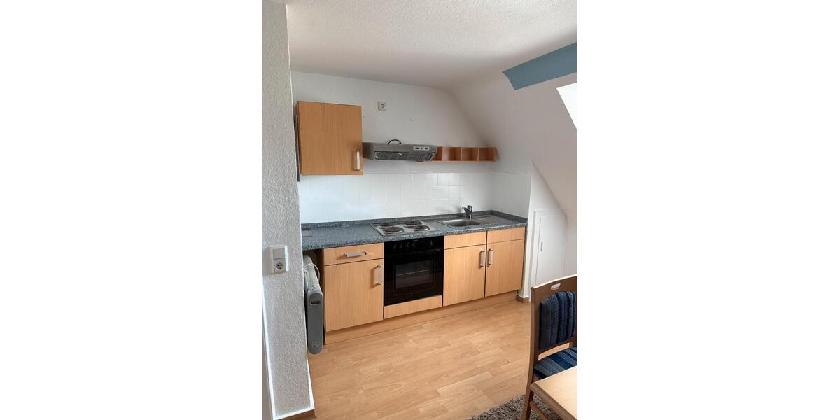 Dachgeschoßwohnung Rockenhausen - 2 Zimmer, 54 m&sup2;, 450&euro; | Angebot:26322627