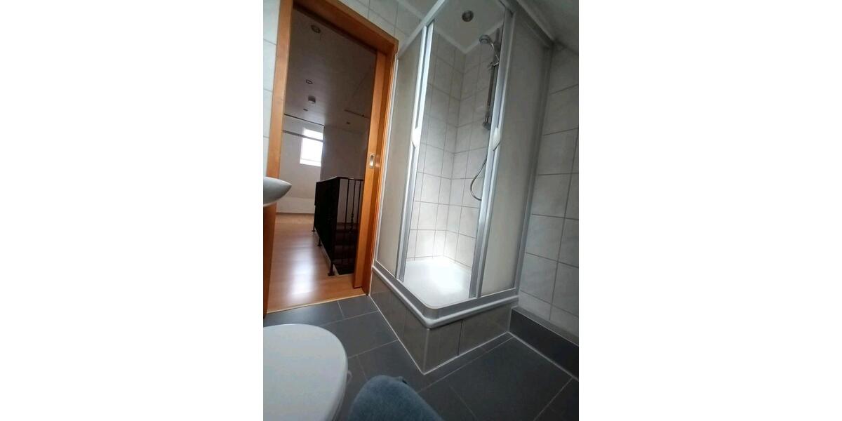 Einfamilienhaus Steinwenden - 7 Zimmer, 160 m&sup2;, 210.000&euro; | Angebot:26640063