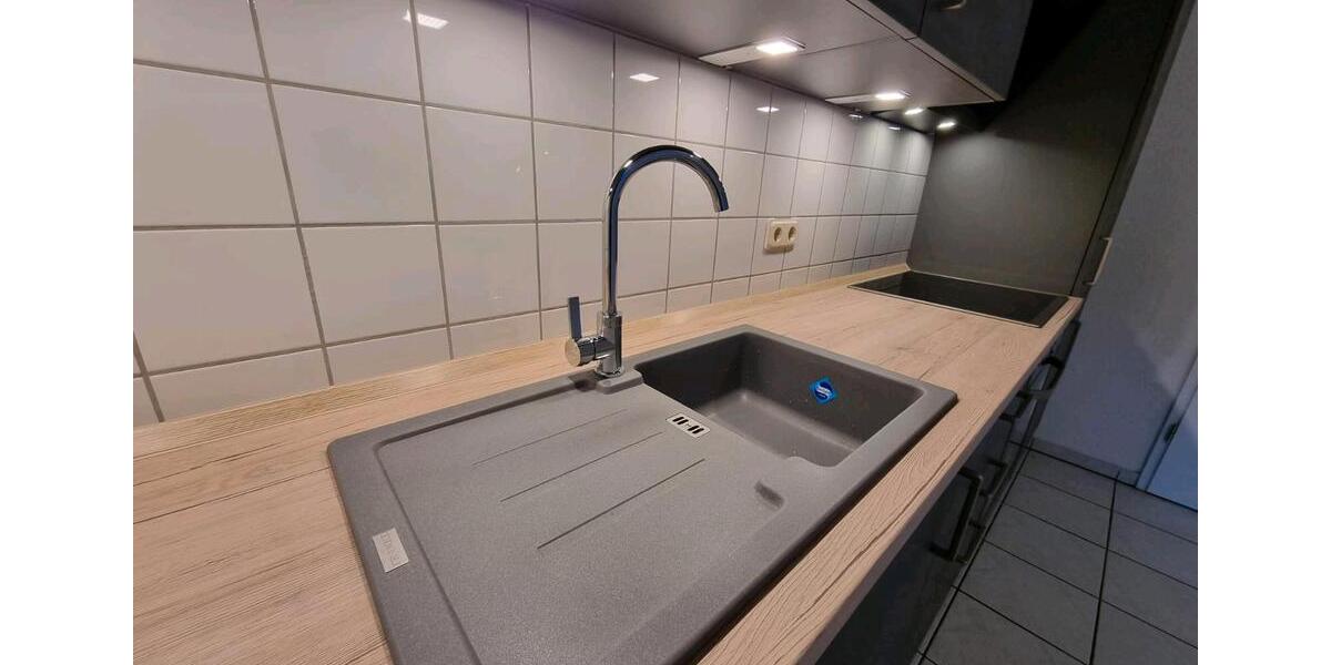 Etagenwohnung Kaiserslautern Engelshof - 2 Zimmer, 87 m&sup2;, 1.200&euro; | Angebot:26699966