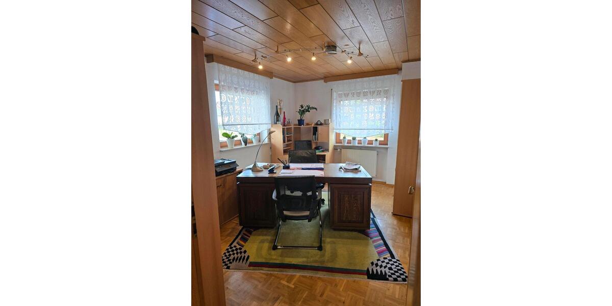 Einfamilienhaus Göllheim - 7 Zimmer, 260 m&sup2;, 685.000&euro; | Angebot:22569135