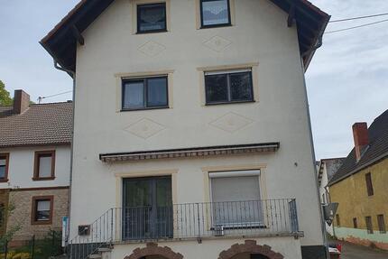 Wohnung Queidersbach - 4 Zimmer, 160 m&sup2;, 950&euro; | Angebot:26394050