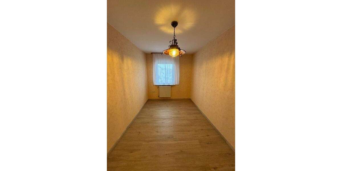 Mehrfamilienhaus, Wohnhaus Ramstein-Miesenbach Ramstein - 8 Zimmer, 185 m&sup2;, 398.000&euro; | Angebot:24435314