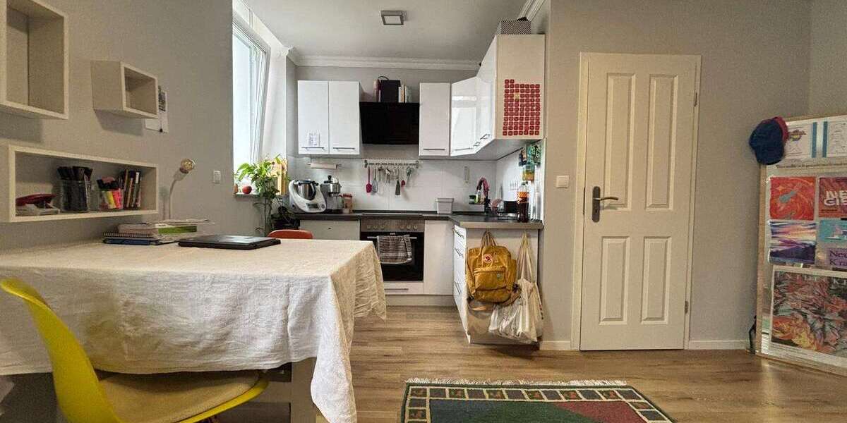 Etagenwohnung Kaiserslautern Betzenberg - 1 Zimmer, 21 m&sup2;, 390&euro; | Angebot:26270961