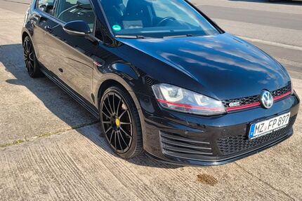 VW Golf 154.632 km 14.990 &euro; Kaiserslautern 67663